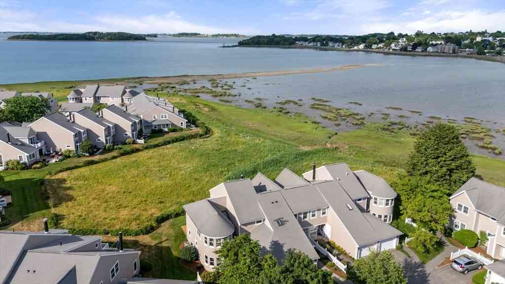 Condo For Sale - 16 Schooner Ln #16<br/> Quincy, MA 02171