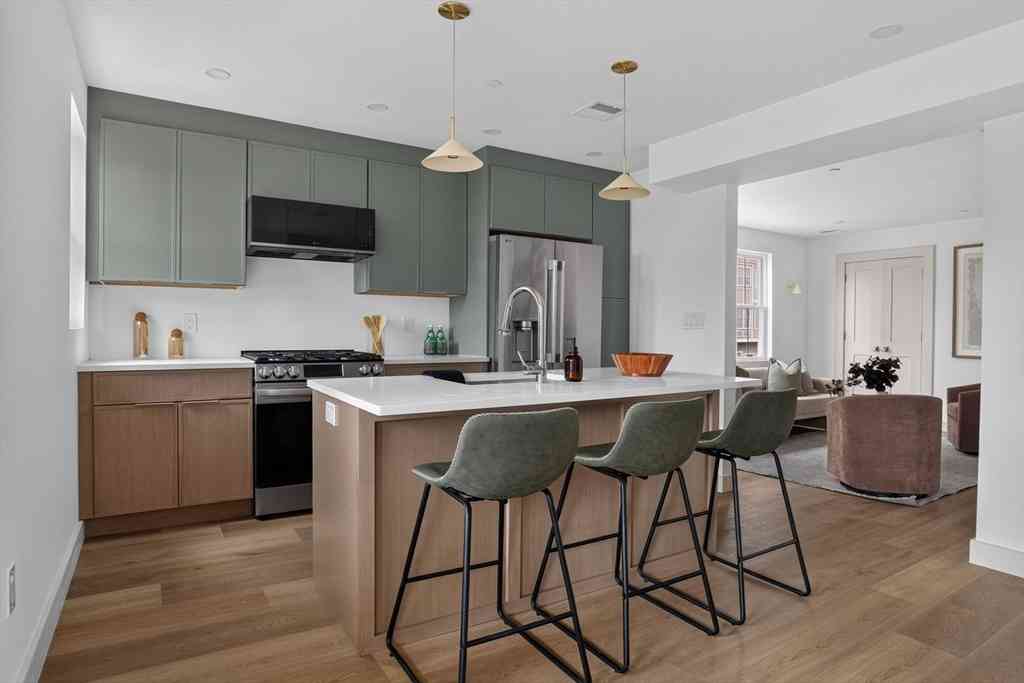 Condo For Sale - 146 Jaques St #B<br/> Somerville, MA 02145