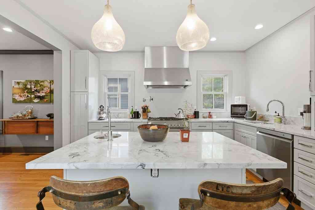 Homes For Rent - 32 Tremont St #1<br/> Cambridge, MA 02139