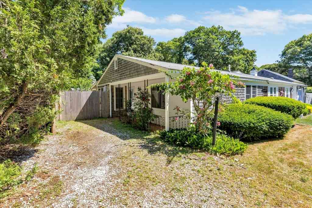 Condo For Sale - 10 Margaret Joseph Rd #10<br/> Yarmouth, MA 02675