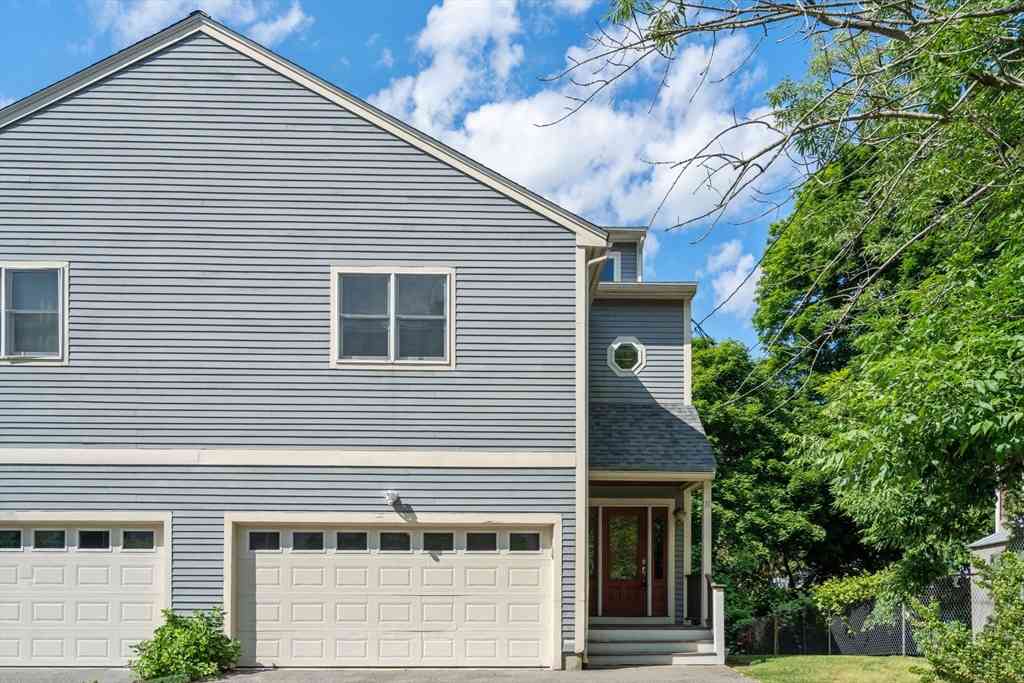 Homes For Rent - 31 Florence Street #31<br/> Newton, MA 02453