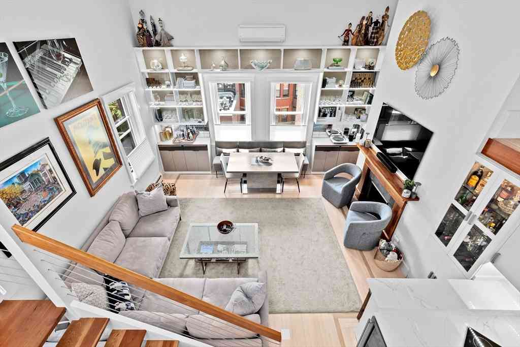 Condo For Sale - 178 Commonwealth Ave #8<br/> Boston, MA 02116