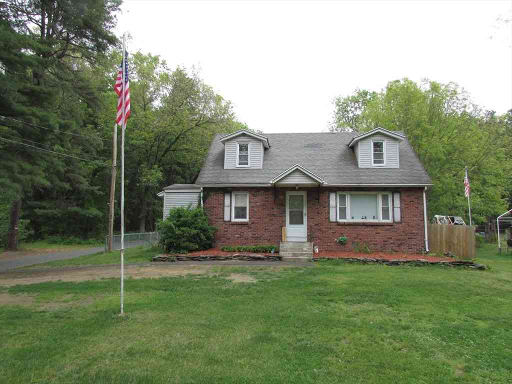 Multifamily For Rent - 10 Bartlett St<br/> South Hadley, MA 01075