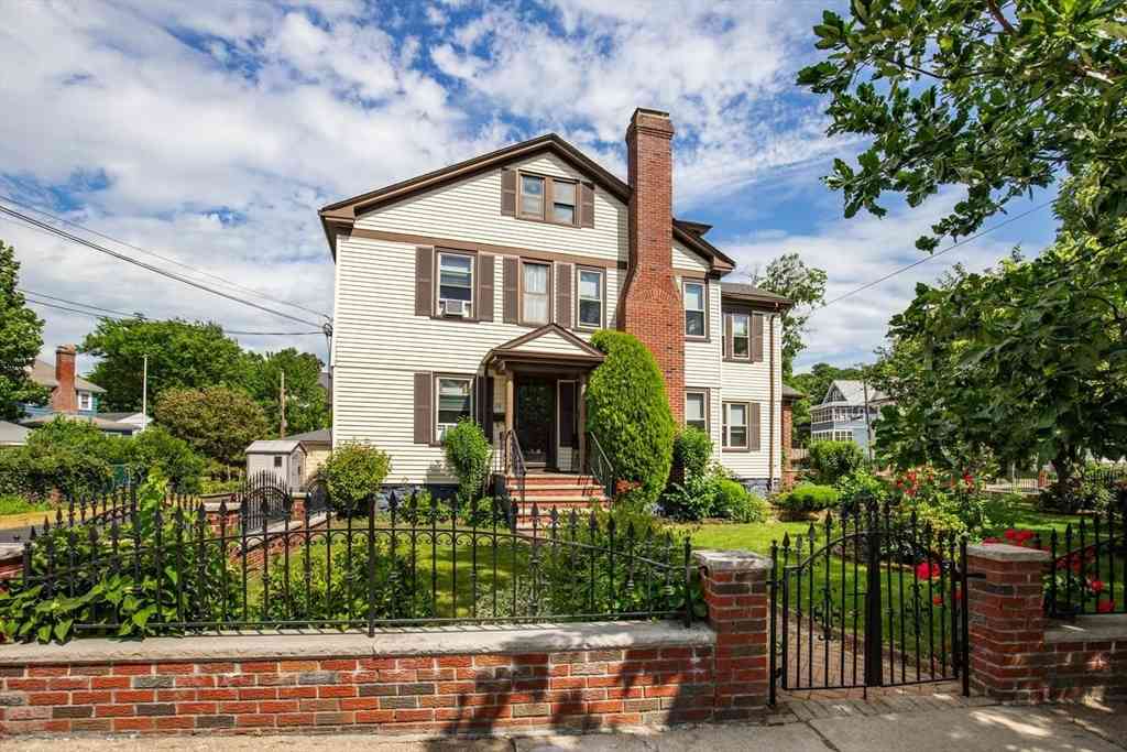 Homes For Rent - 28 Churchhill Ave #2<br/> Arlington, MA 02476