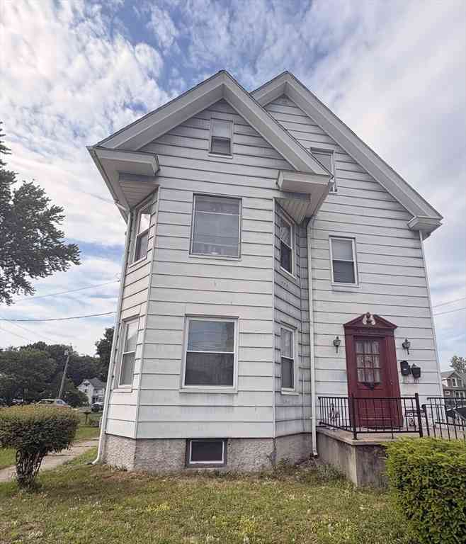 Multifamily For Rent - 54 Casino Avenue<br/> Hampden County, Chicopee, MA 01013