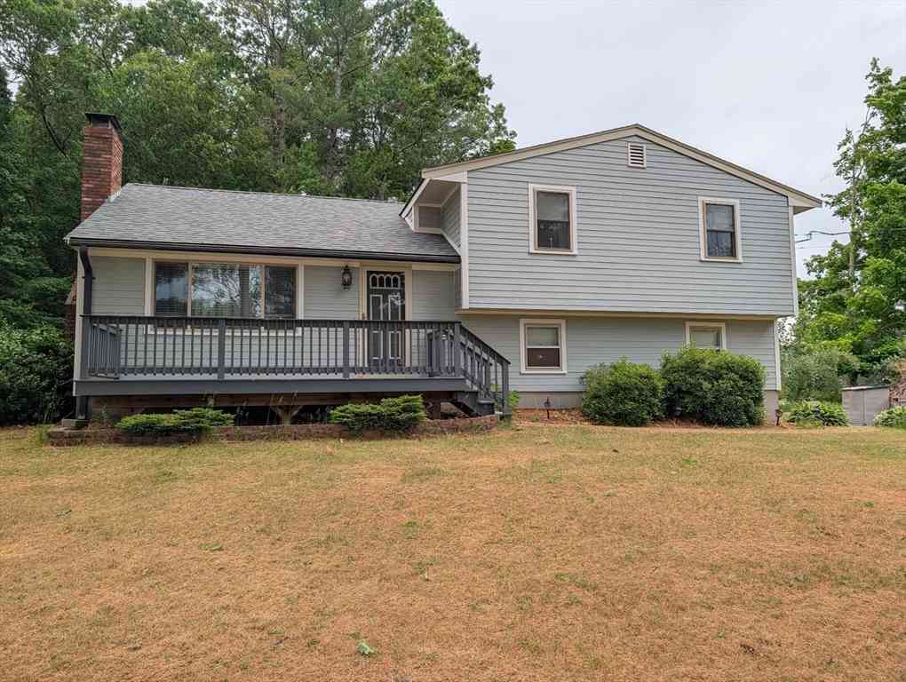 Homes For Rent - 10 Sherwood Ln<br/> Bristol County, Raynham, MA 02767