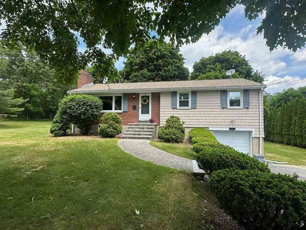 Homes For Rent - 10 Cedar Ridge Drive<br/> Bedford, MA 01730