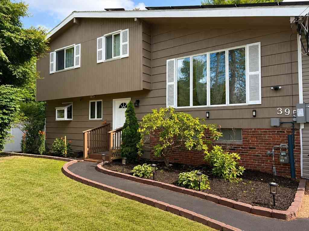 Homes For Rent - 395 East St<br/> Sharon, MA 02067