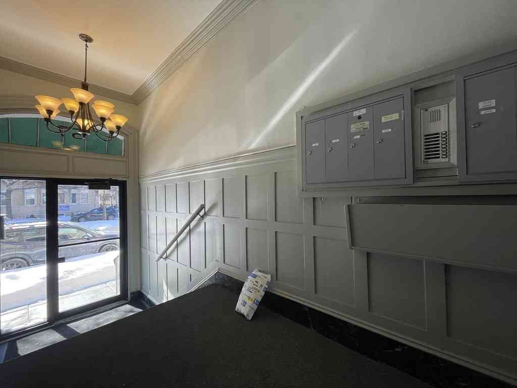 Condo For Rent - 57 Brighton Ave #6<br/> Boston, MA 02134