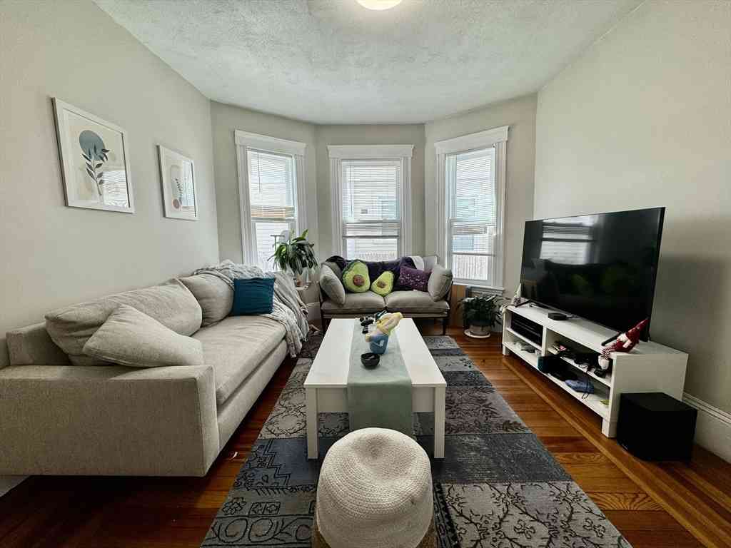 Apartment For Rent - 36 Simpson Ave #1<br/> Somerville, MA 02144