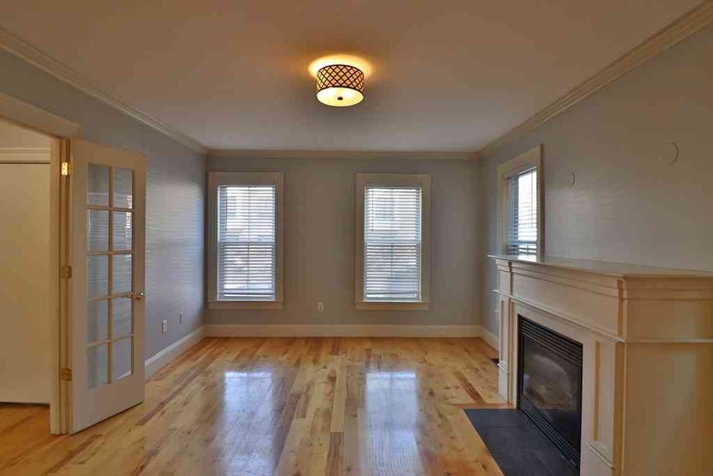Condo For Rent - 358 Dorchester #1<br/> Boston, MA 02127