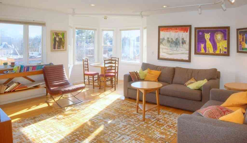 Condo For Rent - 1 Lancaster Street #9<br/> Cambridge, MA 02140