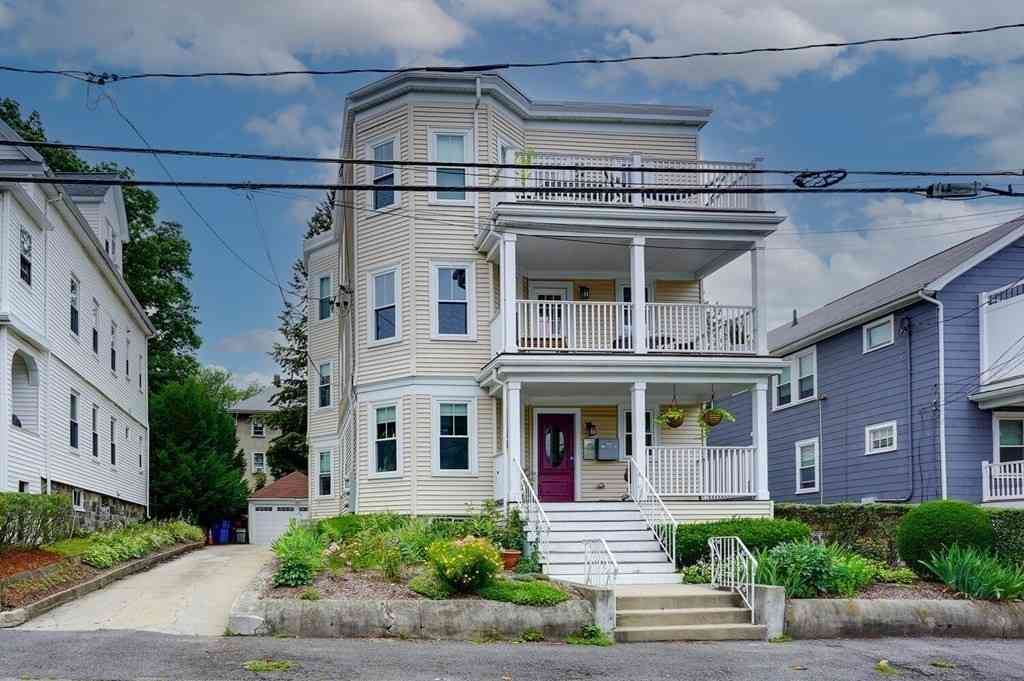 Condo For Rent - 26 Park Rd #2<br/> Belmont, MA 02478