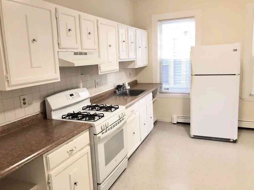 Apartment For Rent - 10 Buckley Ave. #1<br/> Suffolk County, Boston, MA 02130