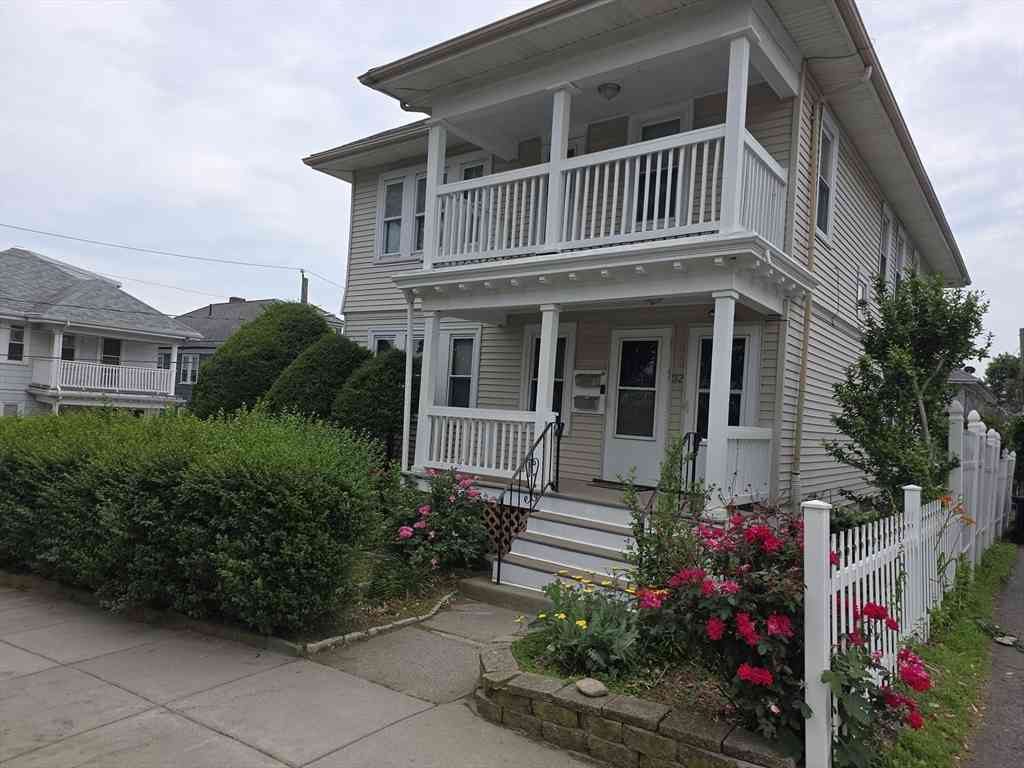 Apartment For Rent - 32 Boutwell #2<br/> Suffolk County, Boston, MA 02122