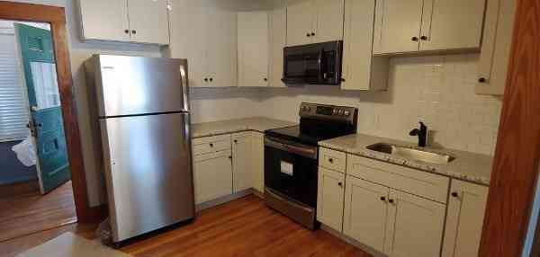 Apartment For Rent - 40 Main Street #2<br/> Worcester County, Grafton, MA 01560