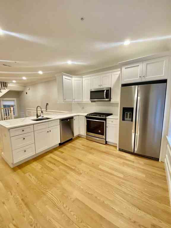 Homes For Rent - 16 Common Street #3<br/> Waltham, MA 02451