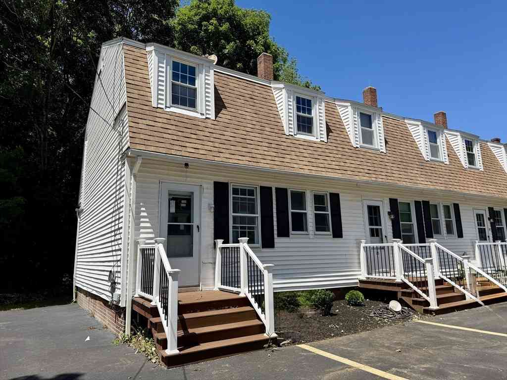 Condo For Sale - 23 Trafalgar Square #23<br/> Worcester County, Barre, MA 01005