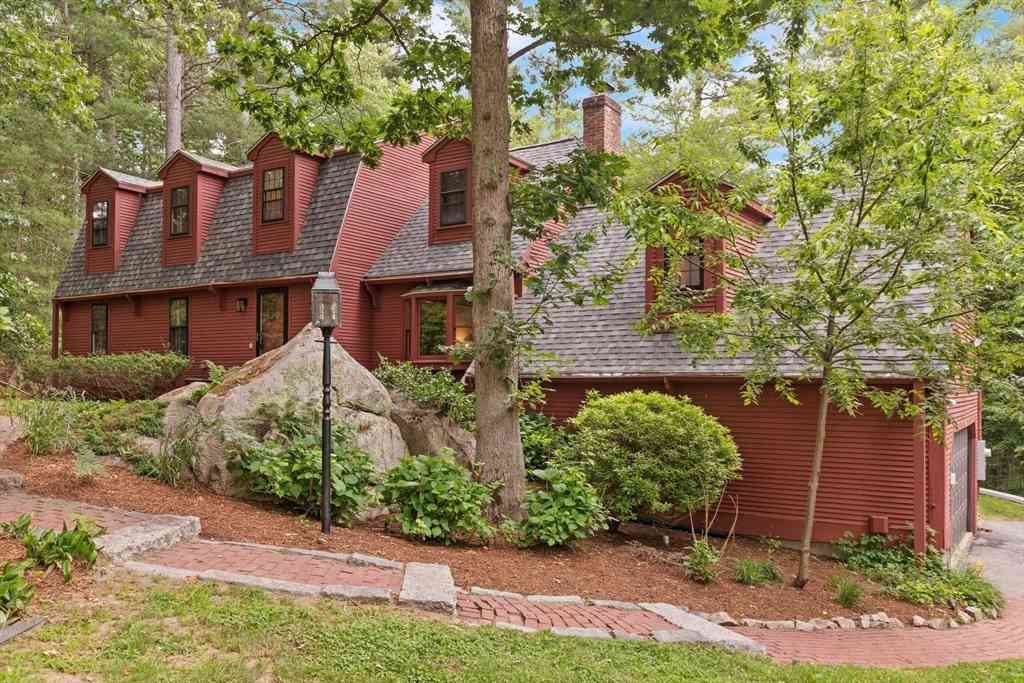 Homes For Sale - 49 Noon Hill Avenue<br/> Norfolk, MA 02056