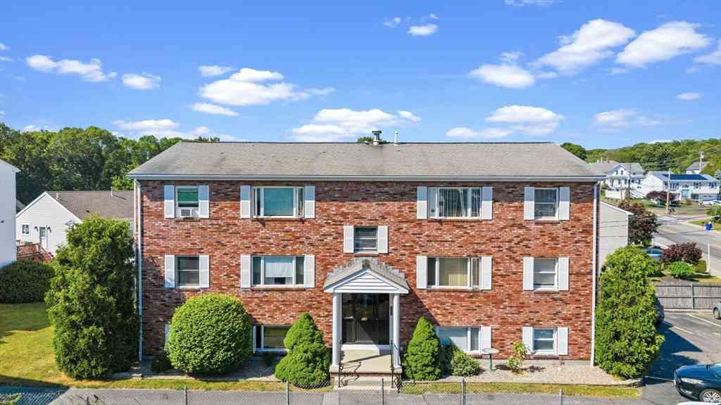 Condo For Sale - 50 Clark St #22<br/> Bristol County, Fall River, MA 02720