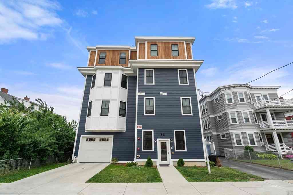 Condo For Sale - 32 Pearl St #4<br/> Boston, MA 02125