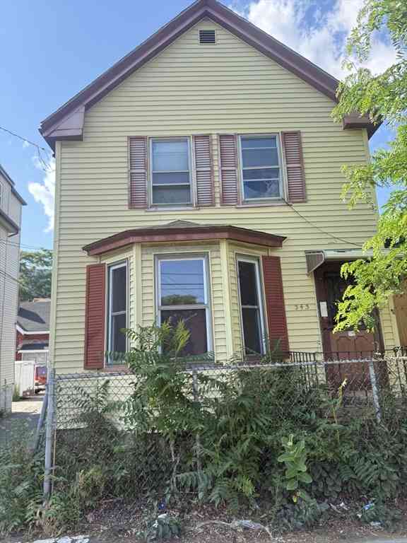 Homes For Sale - 343 Essex Street<br/> Lynn, MA 01902
