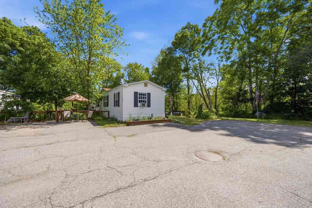 Mobile Home For Sale - 209 Shoreline Dr<br/> Middlesex County, Tewksbury, MA 01876