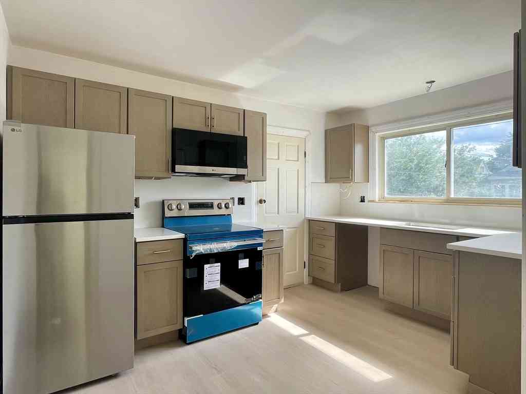 Apartment For Rent - 78 Hull St #2<br/> Middlesex County, Belmont, MA 02478