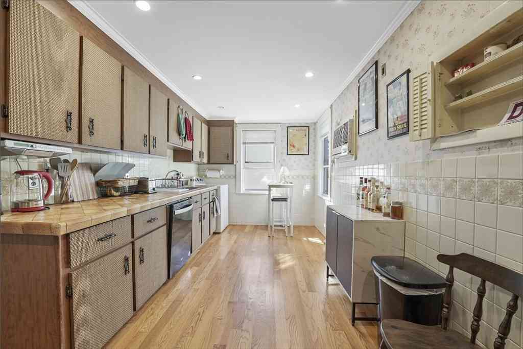Apartment For Rent - 69 Jaques St #3<br/> Somerville, MA 02145