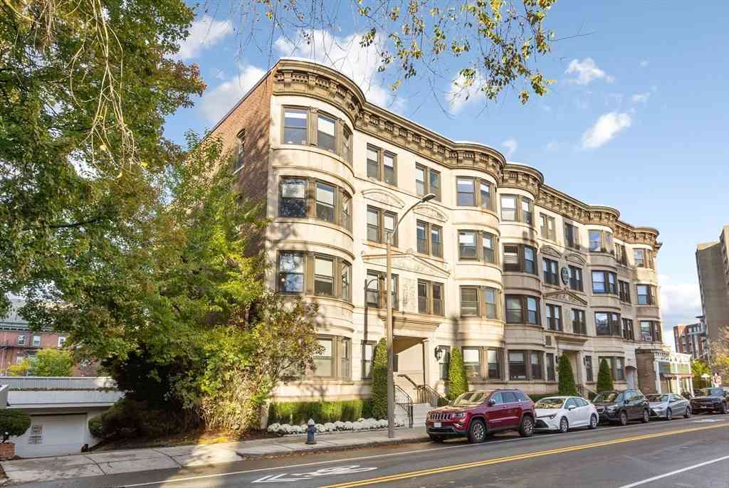 Apartment For Rent - 5 Winchester #202<br/> Brookline, MA 02446