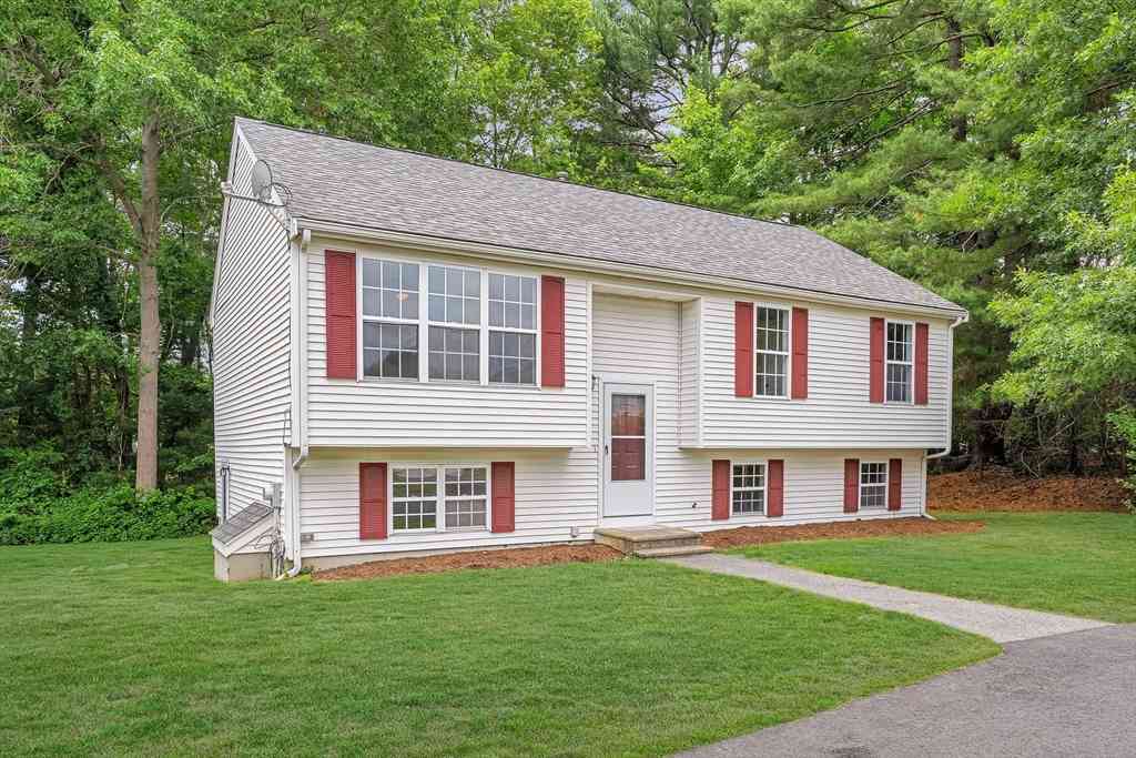 Condo For Sale - 1020 Somerset Avenue #15<br/> Dighton, MA 02764