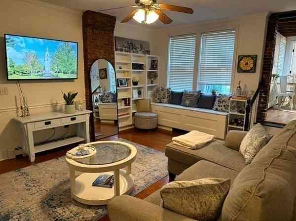 Condo For Rent - 66 Telegraph St #1<br/> Boston, MA 02127