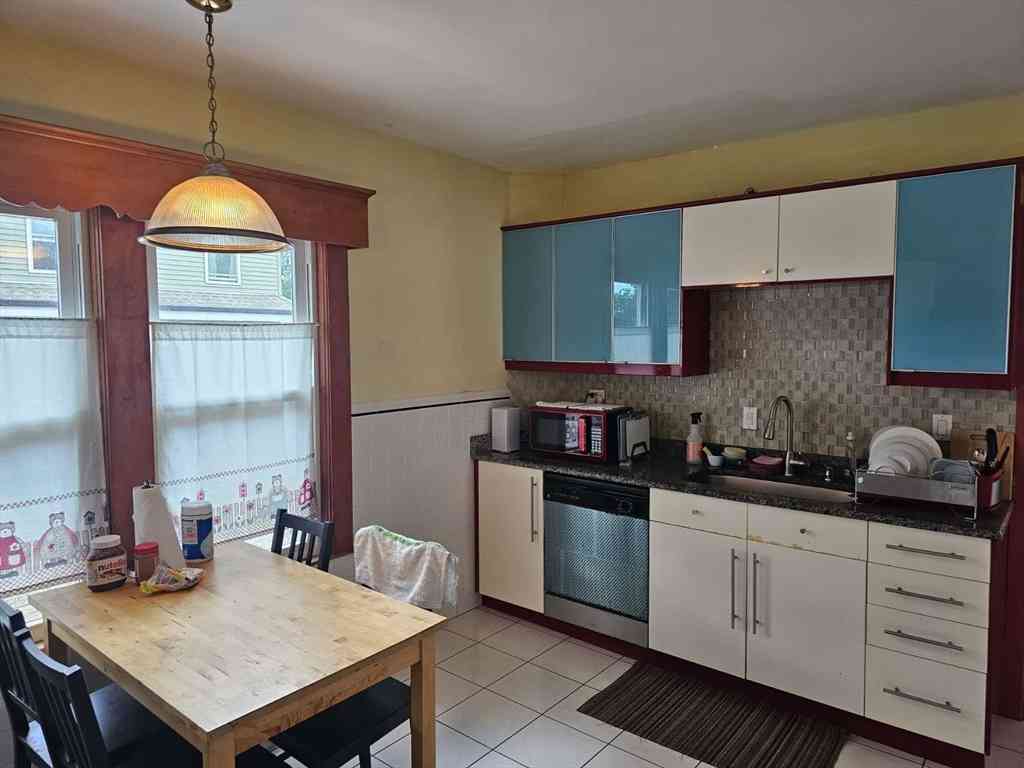 Apartment For Rent - 114 Wallace #114<br/> Malden, MA 02148