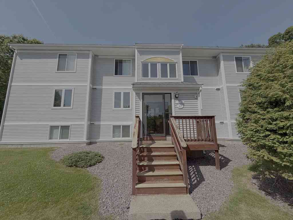 Condo For Rent - 330 Sunderland Rd #39<br/> Worcester, MA 01604
