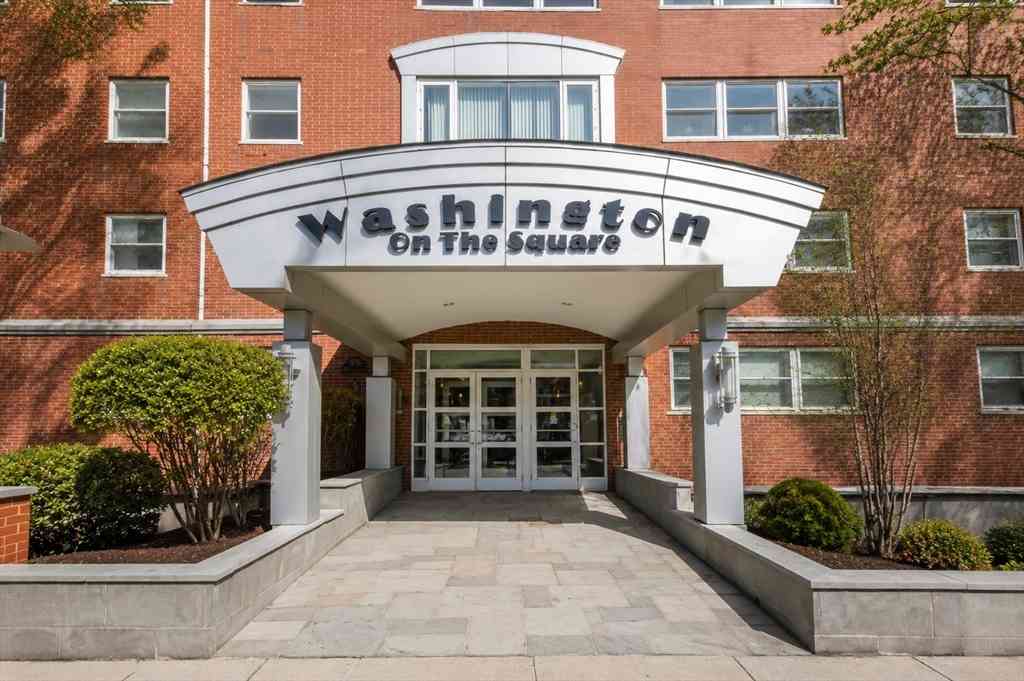 Condo For Rent - 1600 Beacon St. #701<br/> Brookline, MA 02446