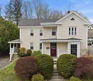 Apartment For Rent - 28 School #2<br/> Worcester County, Leominster, MA 01453