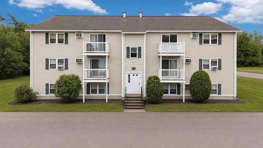 Condo For Sale - 1617 Braley Rd #82<br/> New Bedford, MA 02745