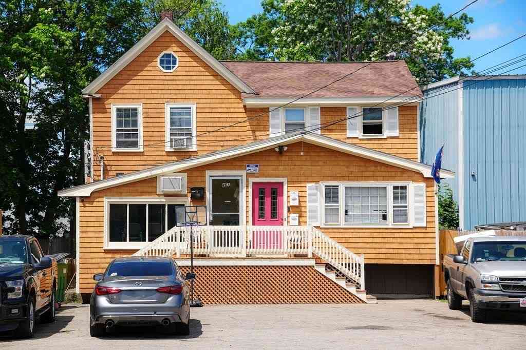 Homes For Sale - 461 Montello St<br/> Brockton, MA 02301