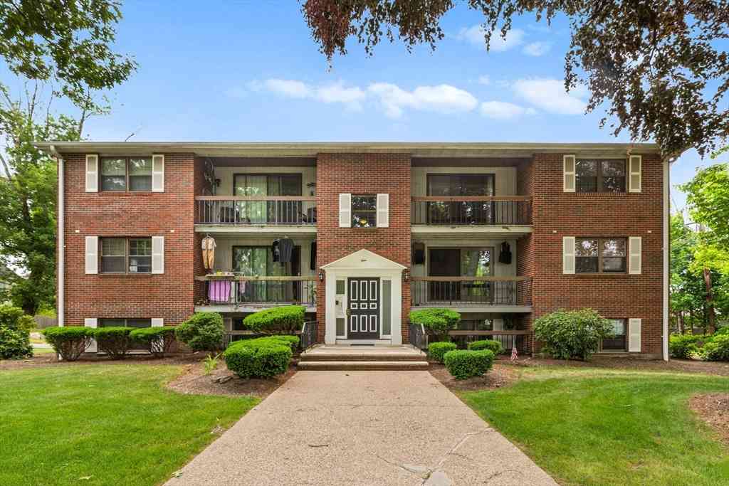 Condo For Sale - 1 Centre St #9<br/> Canton, MA 02021