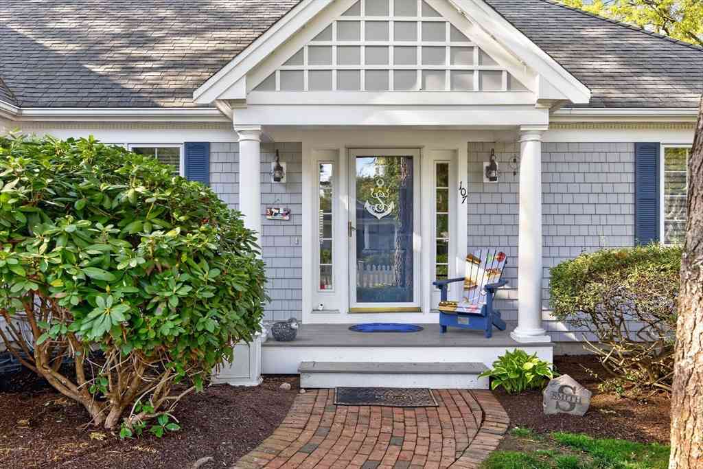 Homes For Sale - 107 Reflection Drive<br/> Sandwich, MA 02563