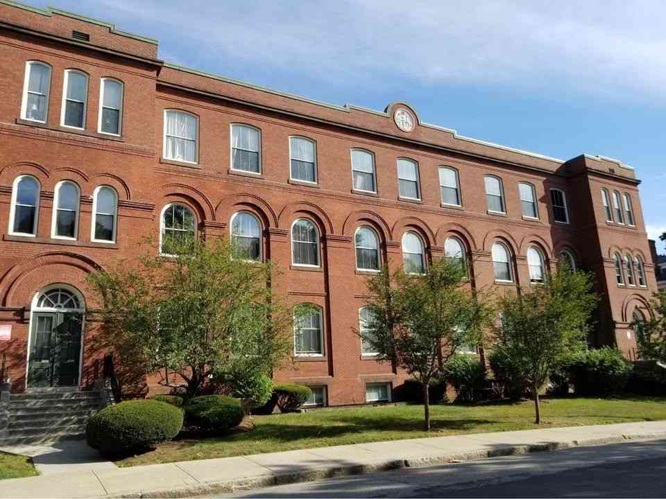 Apartment For Rent - 63 Illinois Street #104<br/> Worcester, MA 01610