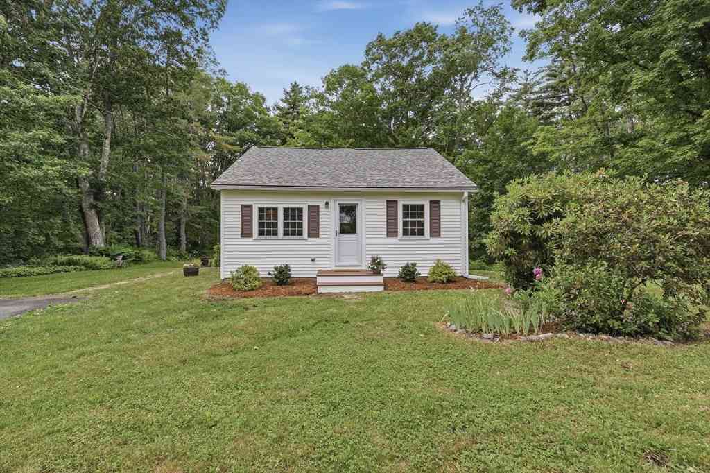 Homes For Sale - 60 Petersham Road<br/> Worcester County, Phillipston, MA 01331