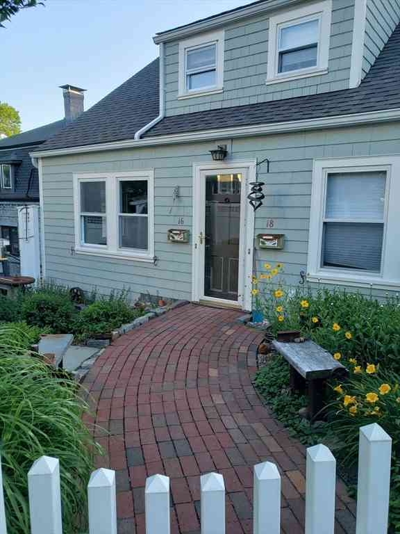 Homes For Rent - 16 Hobbs Road #1<br/> Middlesex County, Medford, MA 02155