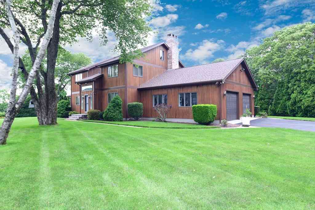 Homes For Sale - 1 Homestead Rd<br/> Bourne, MA 02562