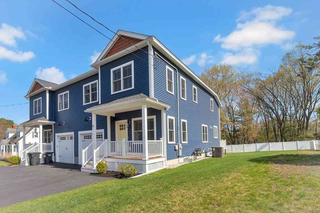 Condo For Sale - 9 Plum St #UNIT 9<br/> Chelmsford, MA 01824