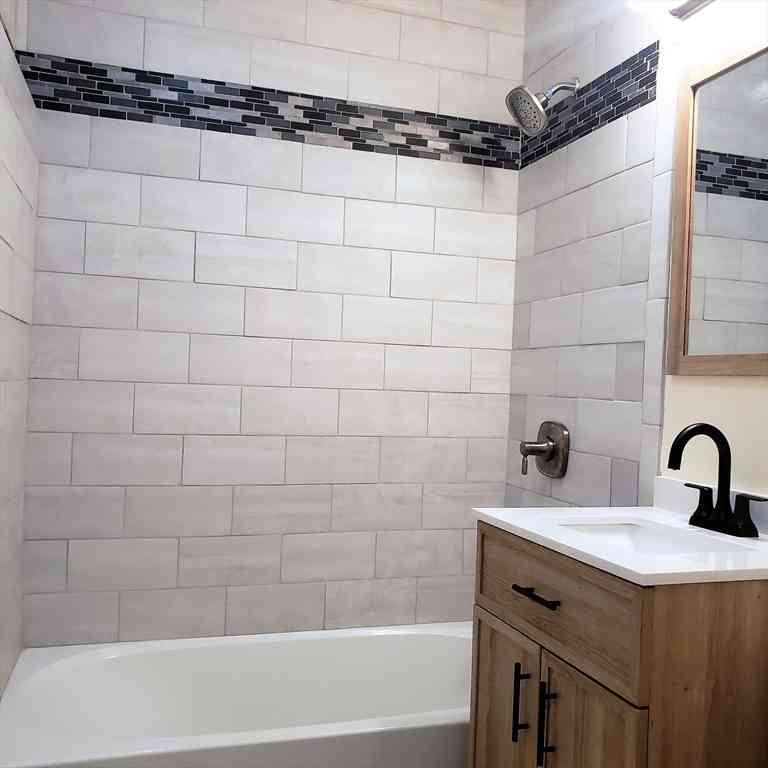 Apartment For Rent - 68 Everard Street #2<br/> Worcester, MA 01604