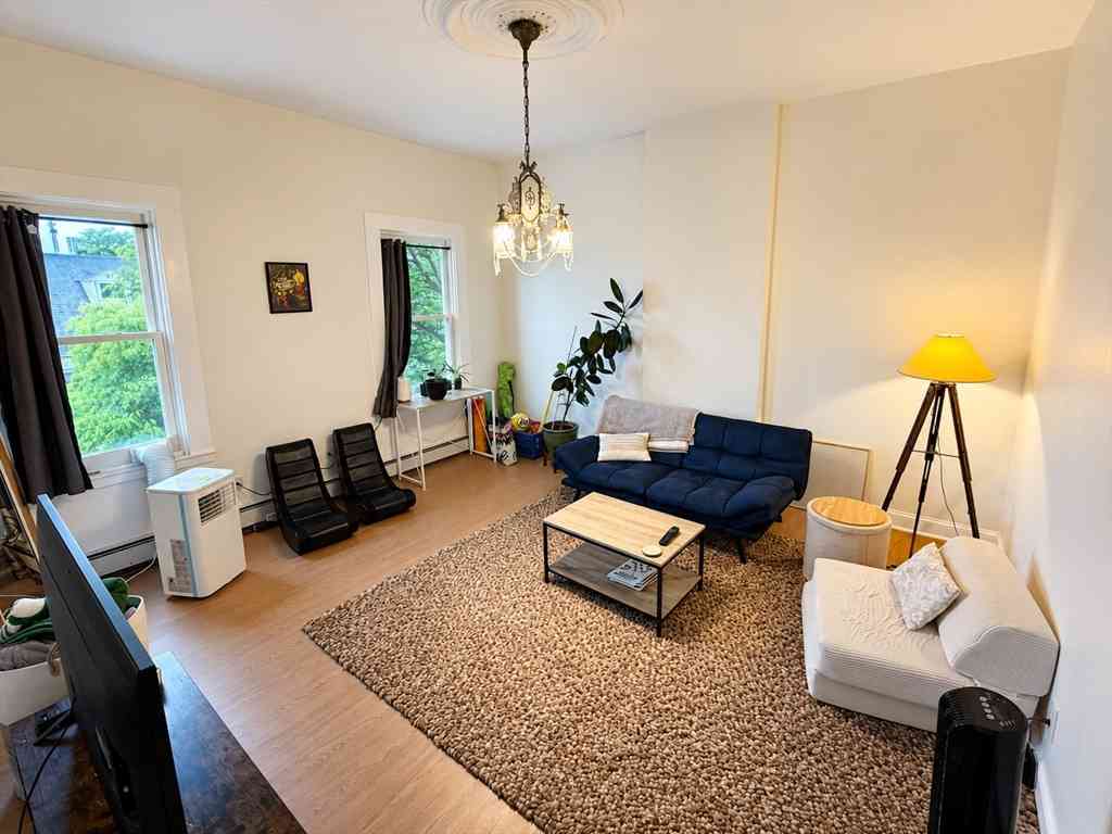 Apartment For Rent - 439 Cambridge St. #3<br/> Cambridge, MA 02141