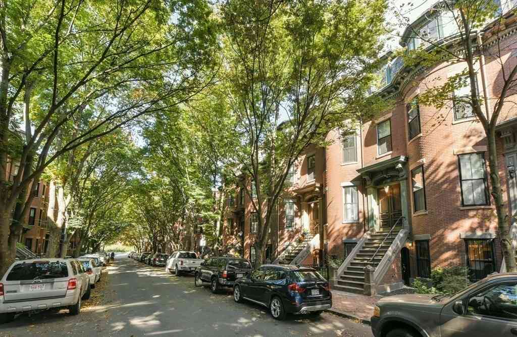 Condo For Rent - 3 Wellington #2<br/> Boston, MA 02118
