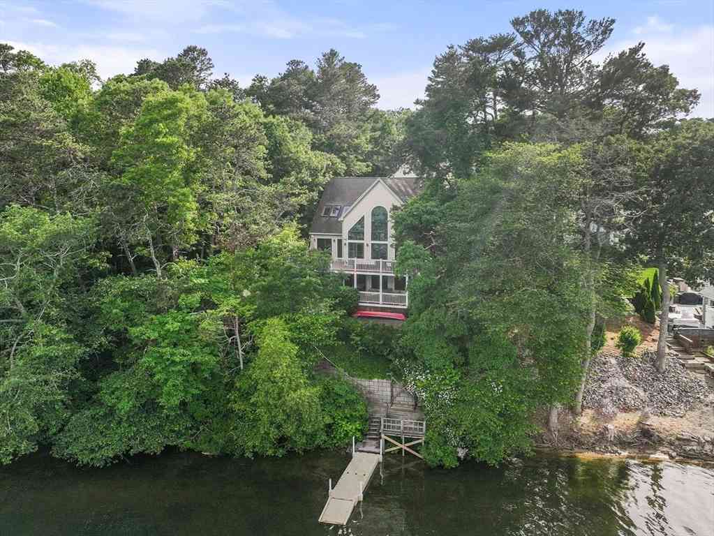 Homes For Sale - 10 Shore Rd<br/> Plymouth, MA 02360