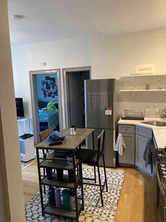 Condo For Rent - 65 Burbank St #5<br/> Boston, MA 02115